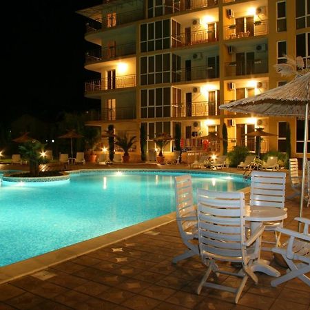 Joya Park Apartments Golden Sands Esterno foto