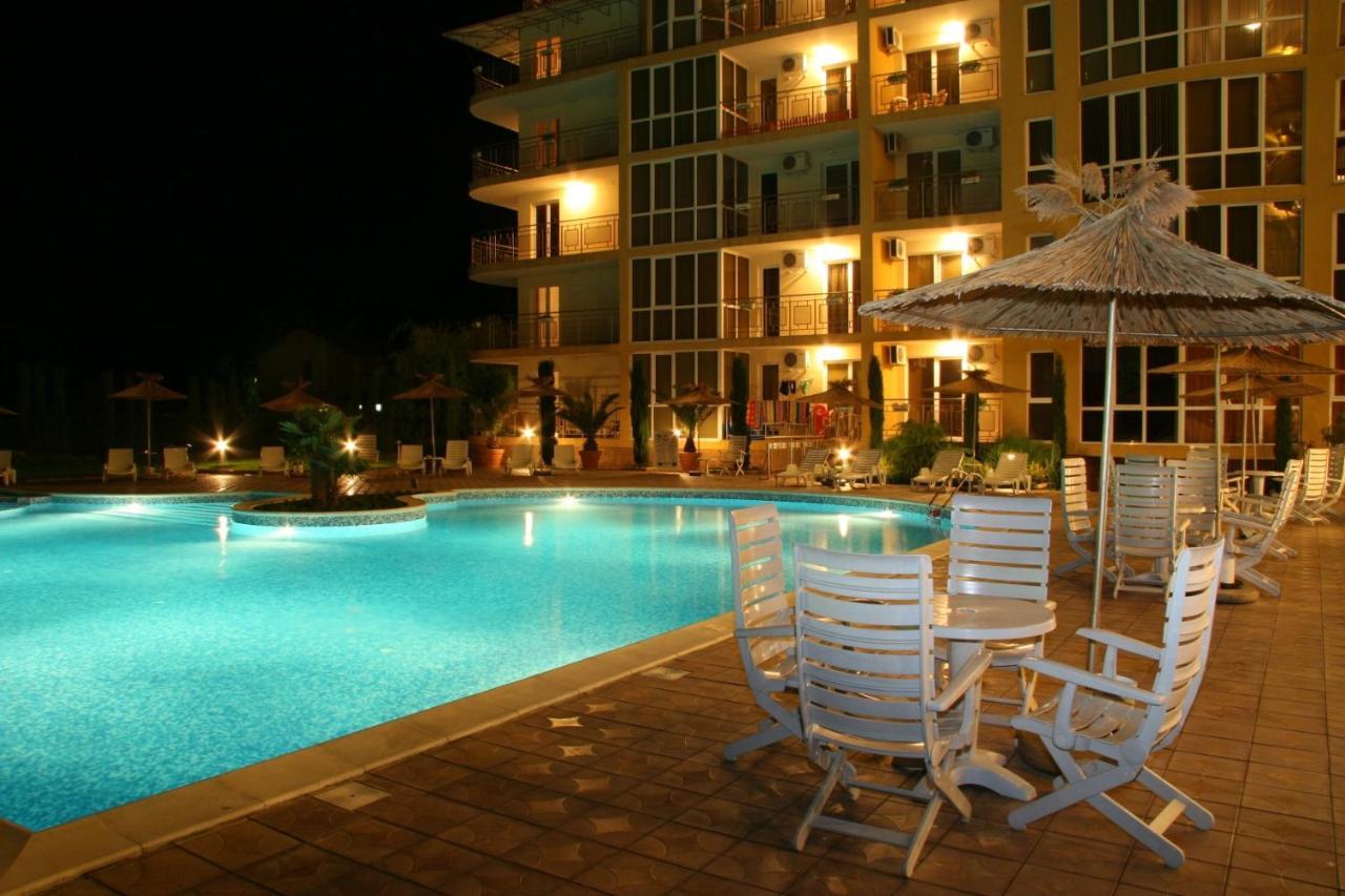 Joya Park Apartments Golden Sands Esterno foto