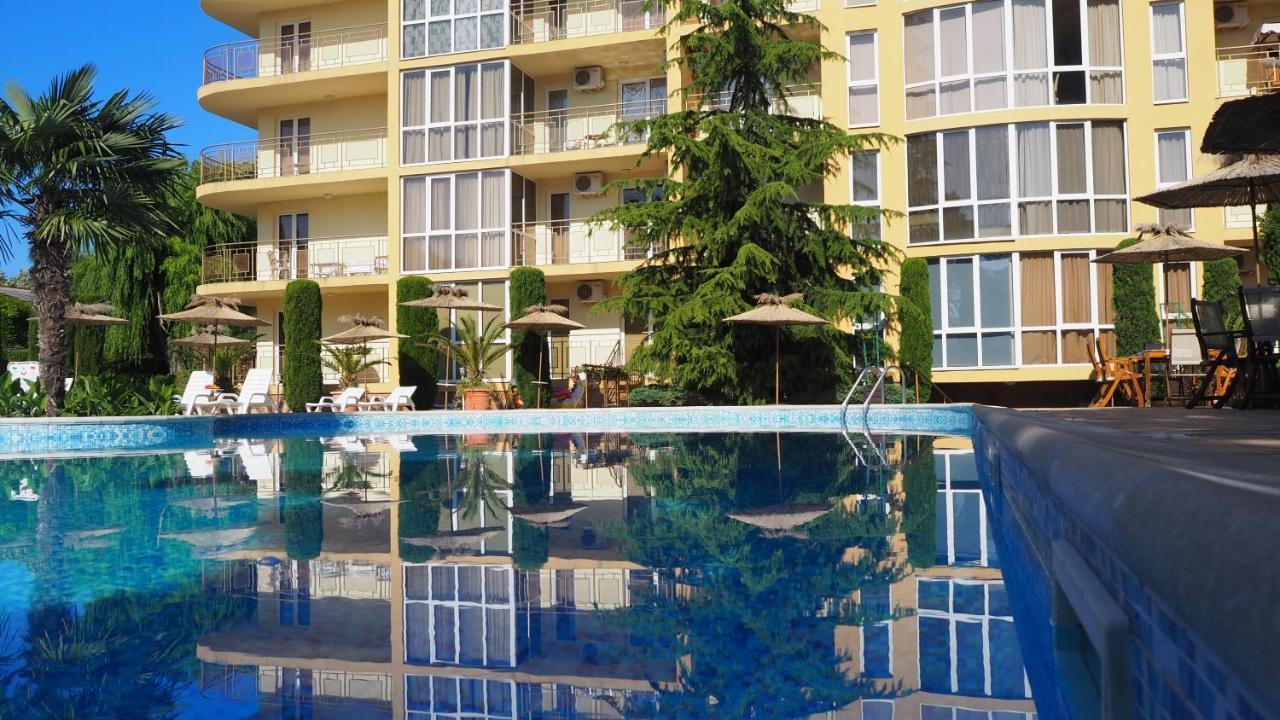 Joya Park Apartments Golden Sands Esterno foto