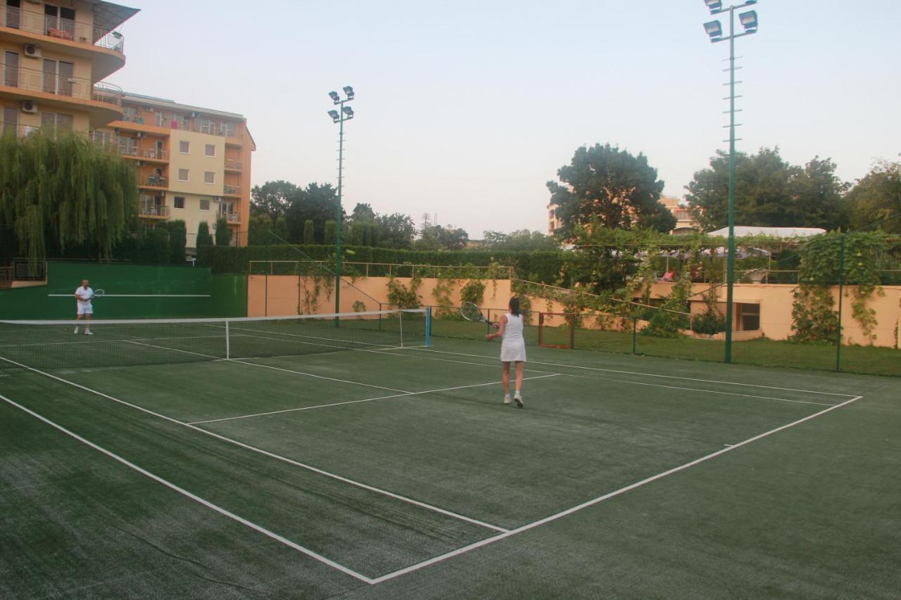 Joya Park Apartments Golden Sands Esterno foto